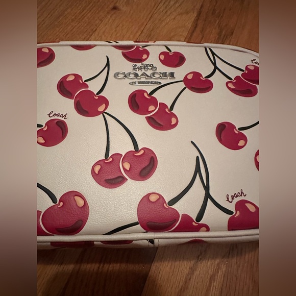 Coach Jamie Camera Bag In Smooth Leather Cherry Print Purse Crossbody NWOT - Picture 10 of 11